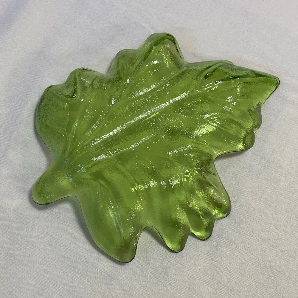 Green Leaf-Shaped Clear Glass Dish
